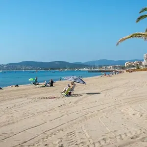 Appartement Pour 2 A 4 Personnes A 5 Min A Pied Des Plages De, Fréjus